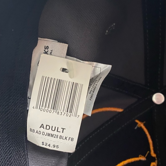 Disney - Mickey Mouse - Hat - Disney Parks exclusive - Picture 5 of 6